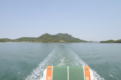 船からみた豊島