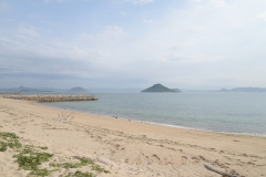 甲生のドンドロ浜